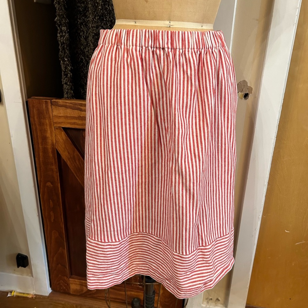 Two j. Crew factory linen elastic waist skirts with pockets size medium.